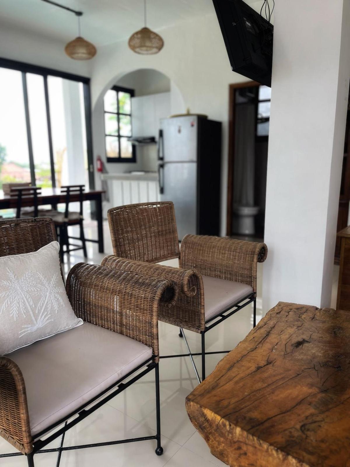 Villa De La Rose 1 Bedroom Ungasan Extérieur photo